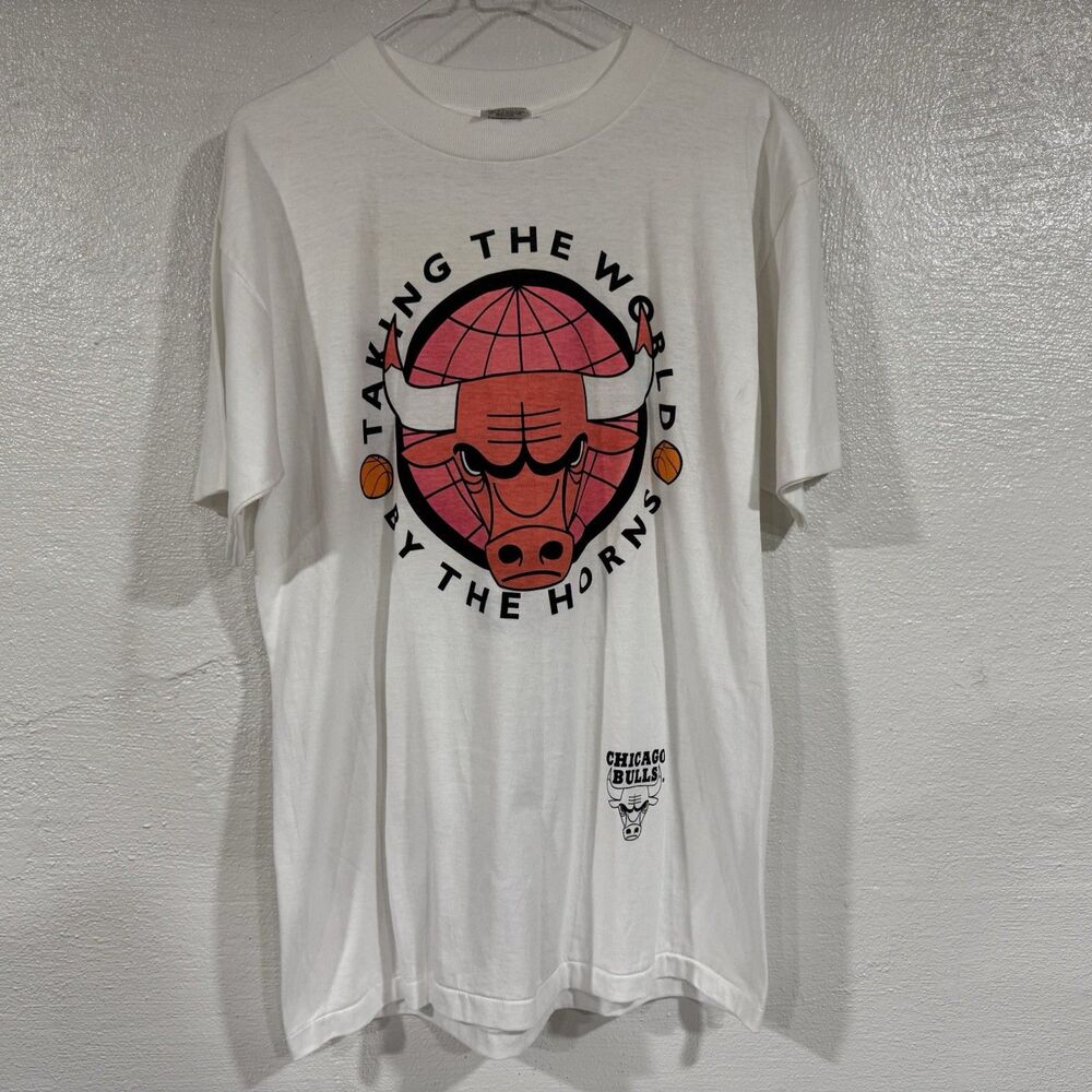 Chicago Bulls Lottery Promo Double Sided World By The Horns Shirt Mens L